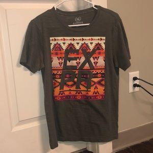 3/$20 ❤️ Express logo t-shirt